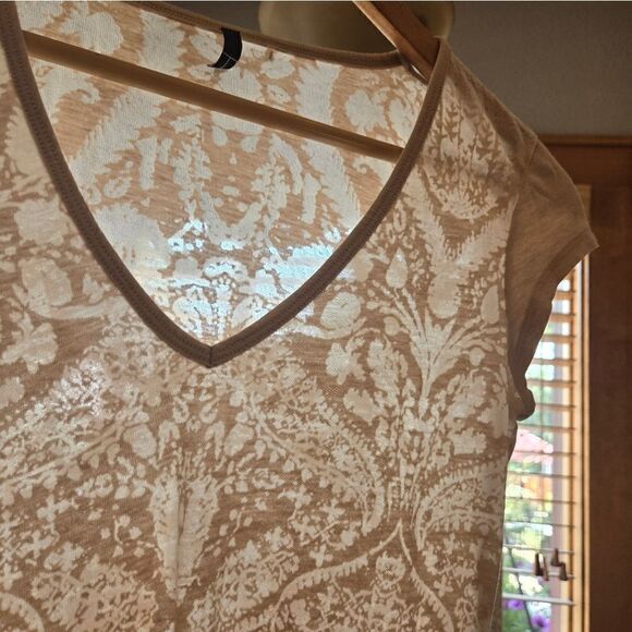 Tahari Burn Out V Neck T Shirt Semi Sheer Paisley XSMALL - Picture 6 of 8